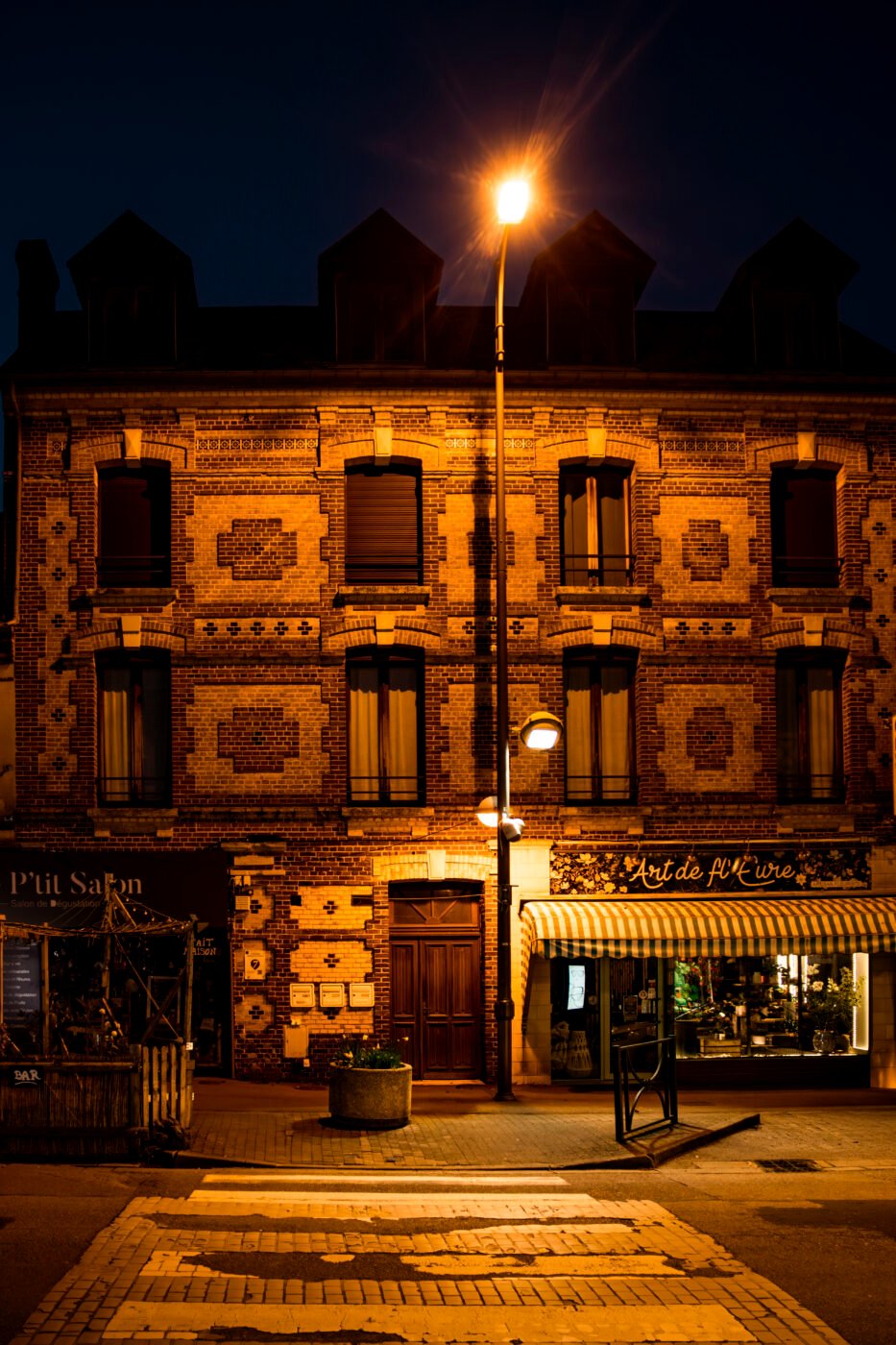 Nuit dorée sur BOURG ACHARD — Fabien HEUVET